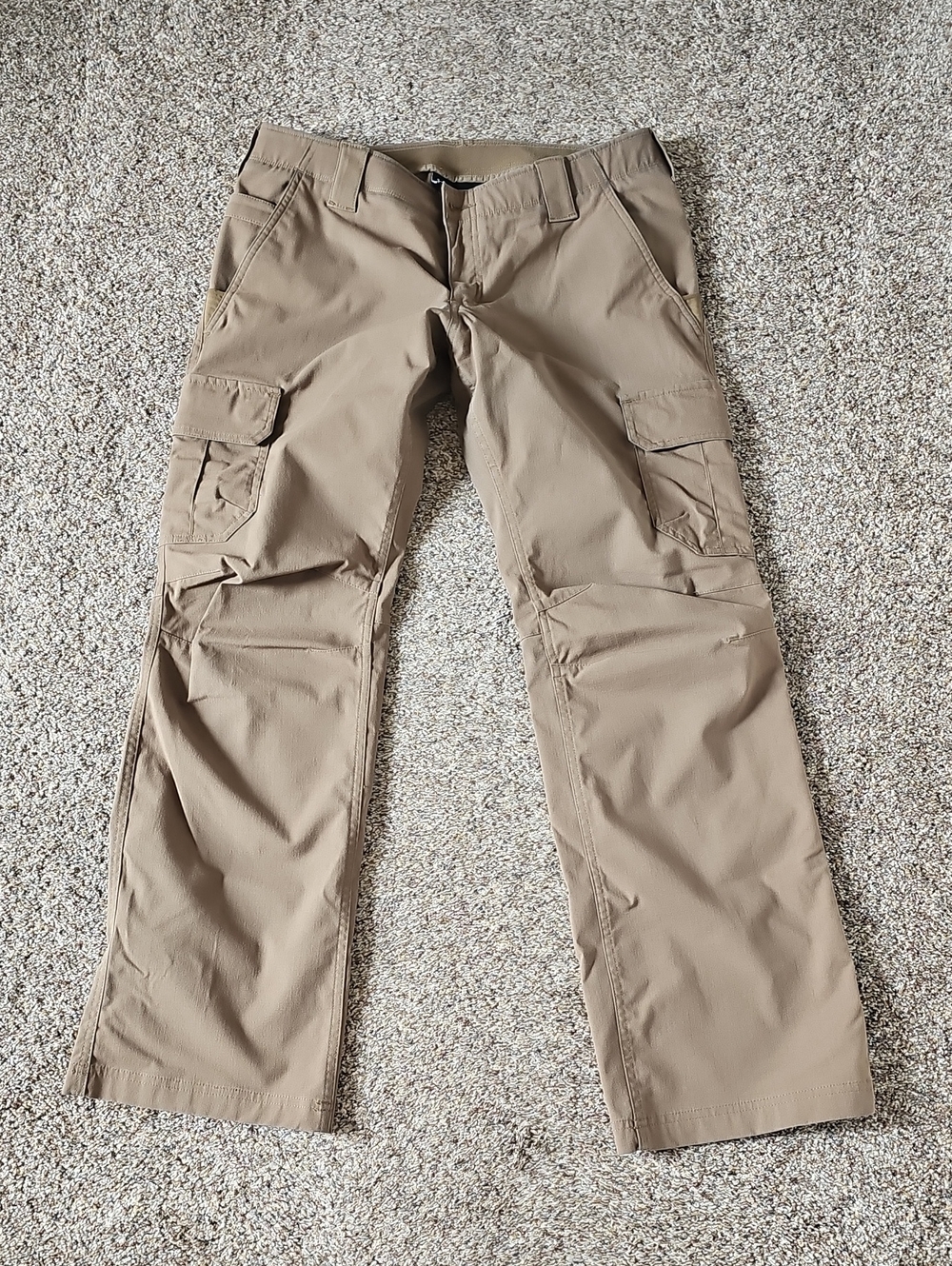 Under Armour Women's Cargo Pants in Khaki